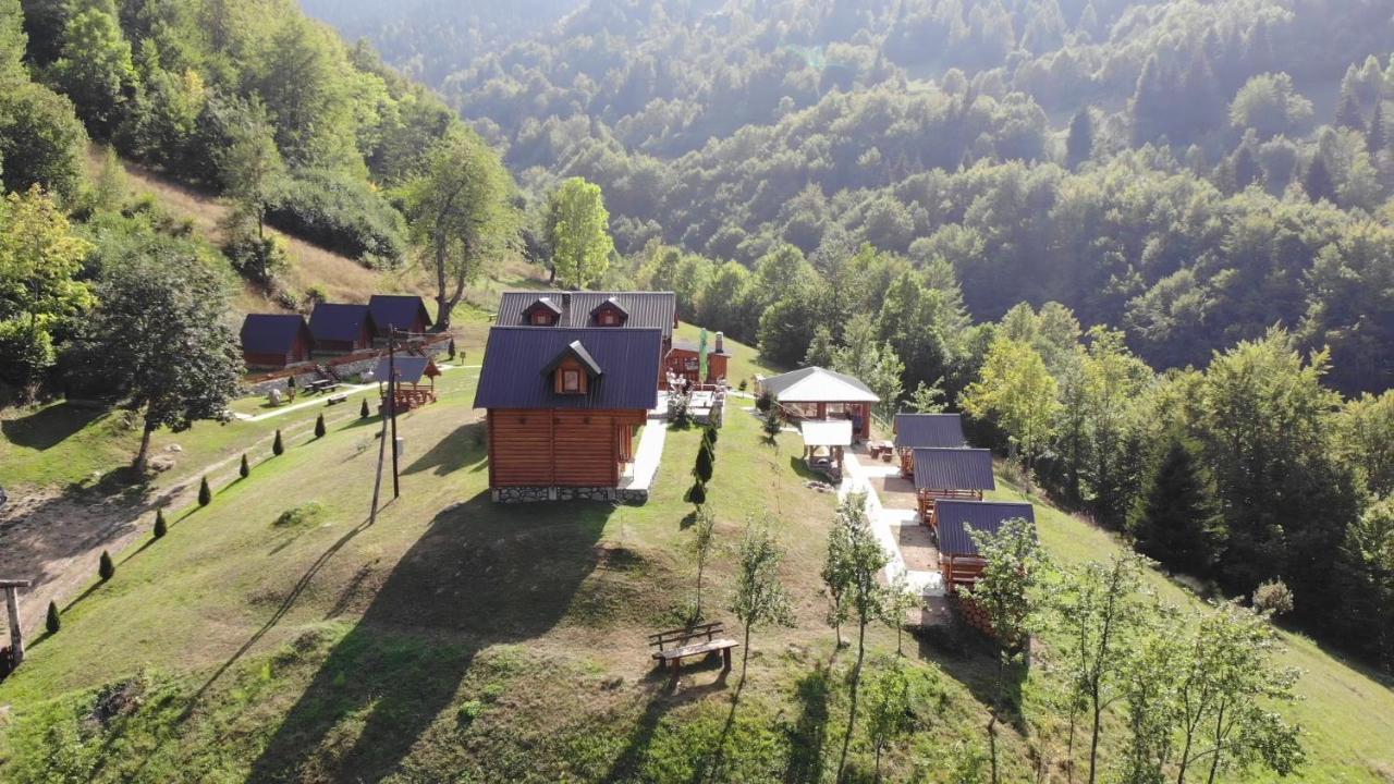 Вилла Gradine - Katun Kamp Плав Экстерьер фото